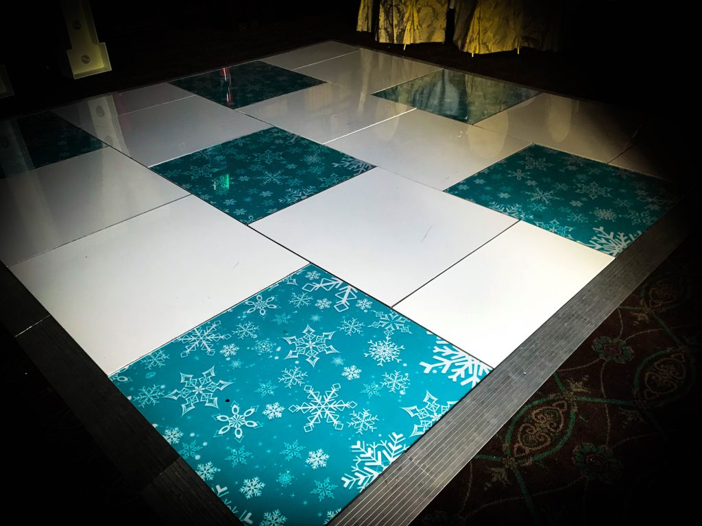 Snowflake and white dance floor at Ettington Park