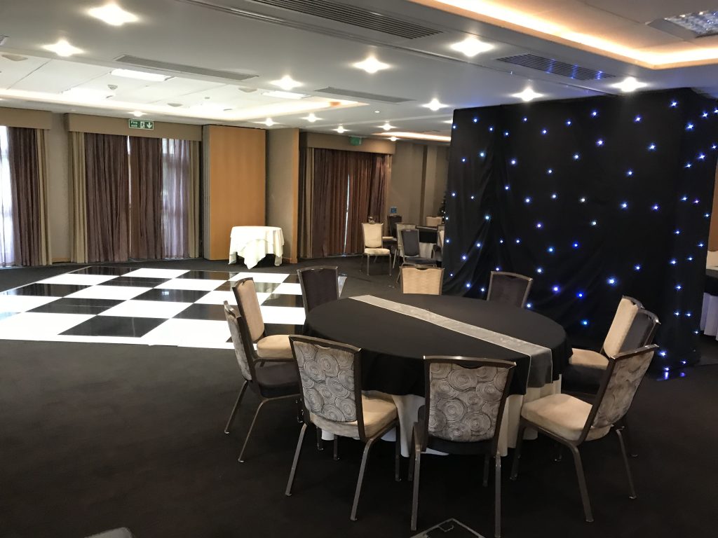 black and white dance floor at mallory court